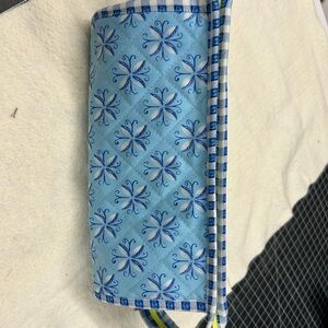 Blue Floral Quilted toiletry bag